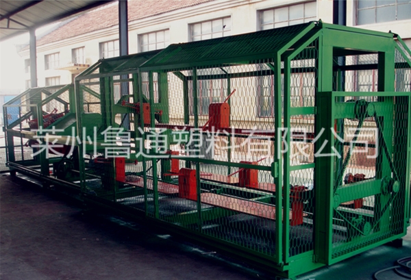 制绳机，塑料制绳机，三股制绳机，四股制绳