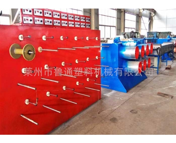 PET拉丝机，塑料丝机，扫把拉丝机，圆丝拉丝机